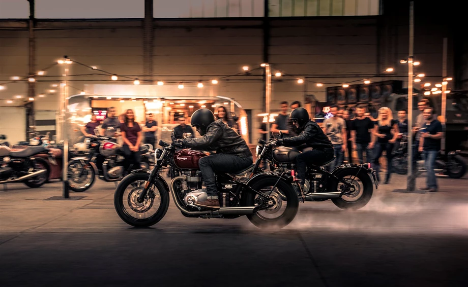 BONNEVILLE BOBBER - Bis zu 1.500€* Kundenvorteil & 2 Jahre kostenlose Garantie-Verlängerung** Bild 1: BONNEVILLE BOBBER - Bis zu 1.500€* Kundenvorteil & 2 Jahre kostenlose Garantie-Verlängerung**