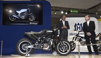 HUSQVARNA EIMCA 14 - 701 - VITPILEN - SVARTPILEN - Bild 1 HUSQVARNA EIMCA 14 - 701 - VITPILEN - SVARTPILEN - Bild 1