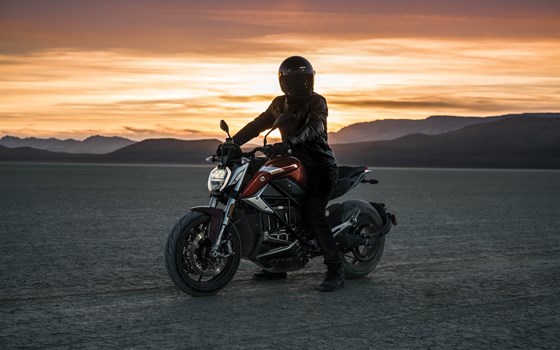 UPGRADE TO ELECTRIC - Bild 1