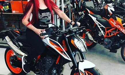 ... Probefahrt mit der NEUEN....