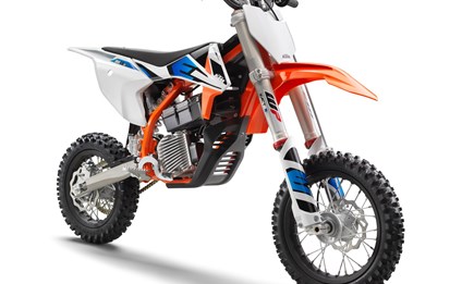  KTM SX-E 5 , die ELEKTRO MINI-MOTOCROSS 2021
