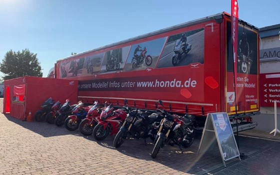 Der Probefahrt- Truck ist dieses Wochenende bei uns!!  - Bild 1