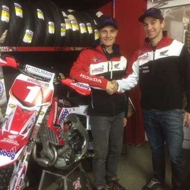 Team Mibag Schmidinger 2015 – Aljosa Molnar und Florian Hellrigl auf Honda Team Mibag Schmidinger 2015 – Aljosa Molnar und Florian Hellrigl auf Honda