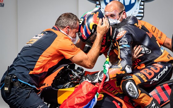 KTM FEIERT HISTORISCHEN MOTOGP™-SIEG - Bild 7 KTM FEIERT HISTORISCHEN MOTOGP™-SIEG - Bild 7