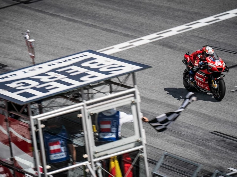 DUCATi & MOTO GP  = DOVIZIOSO - Molto bene !!!  Bild 1: DUCATi & MOTO GP  = DOVIZIOSO - Molto bene !!!