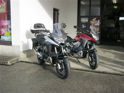 2015 Crossrunner VFR800X bei Honda Schmidinger eingetroffen! - Bild 7 2015 Crossrunner VFR800X bei Honda Schmidinger eingetroffen! - Bild 7