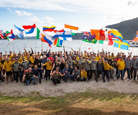 Die Int. GS Trophy hat begonnen.