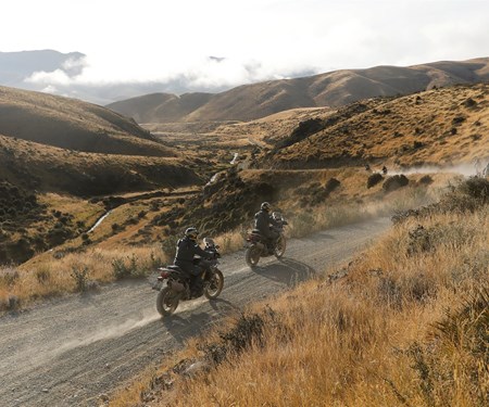 Die Welt der BMW GS vereint in Neuseeland.