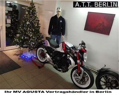 MV Agusta Dragster 800RR - Frohe Weihnachten und einen guten Rutsch in neue Jahr wünscht Ihnen ihr A.T.T.-Team!