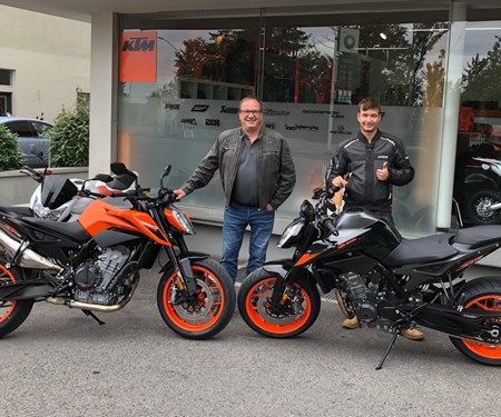 Willkommen in der "ORANGE-FAMILY"...