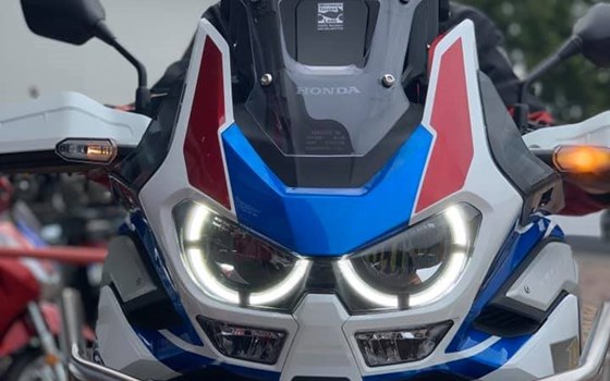 AfricaTwin Adventure Sports 2020 mit original Honda Zusatzscheinwerfern - Bild 3