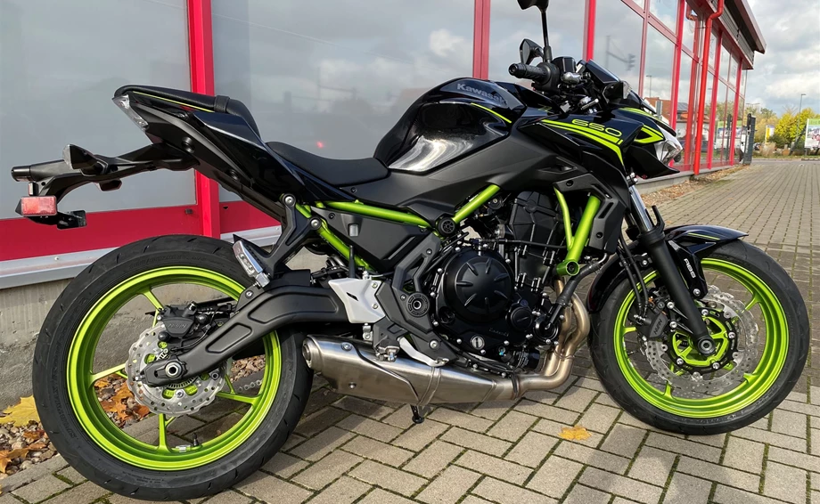 Z900 + viele weitere Modelle 2021  Bild 7: Z900 + viele weitere Modelle 2021