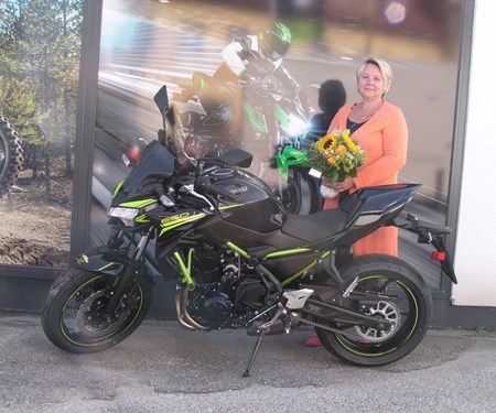 Motorradfahren hebt Grenzen auf. Mensch und Maschine, Natur und Technik, alles wird eins.