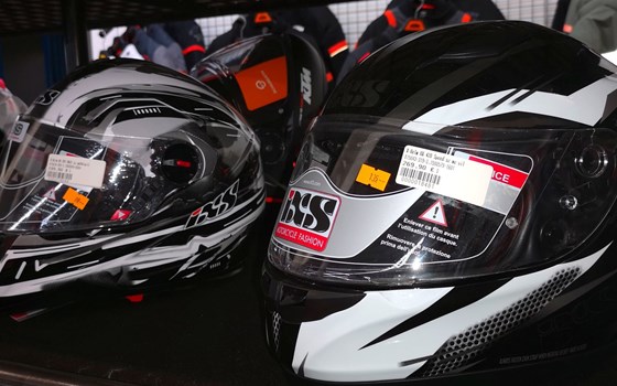 50 % Rabatt !! Auf ausgewählte Helme & Jethelme !! 50 % Rabatt !! - Bild 4