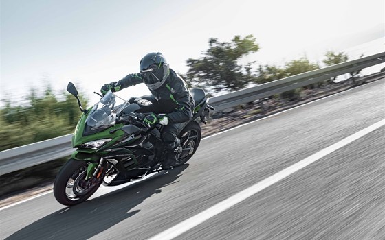 Kawasaki News 2021 Ninja  1000 SX - Bild 1 Kawasaki News 2021 Ninja  1000 SX - Bild 1