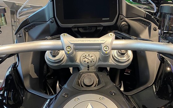 2025- NEWS = Die neue Ducati Multistrada V4 S  - JETZT bei uns !  - Bild 5 2025- NEWS = Die neue Ducati Multistrada V4 S  - JETZT bei uns !  - Bild 5
