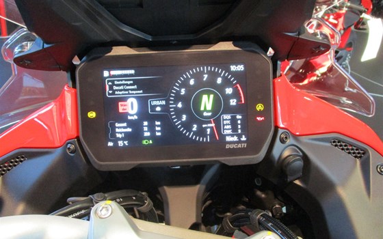 2025- NEWS = Die neue Ducati Multistrada V4 S  - JETZT bei uns !  - Bild 24 2025- NEWS = Die neue Ducati Multistrada V4 S  - JETZT bei uns !  - Bild 24