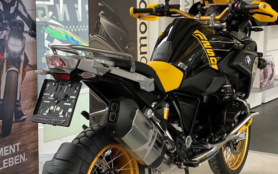 EDITION 40 YEARS GS - im Schauraum - Bild 3