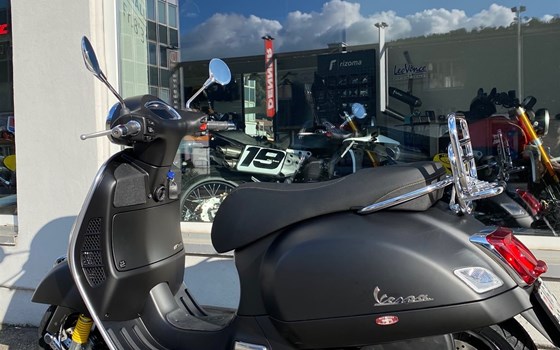 Vespa GTS 300 Supertech Euro 5! - Bild 2