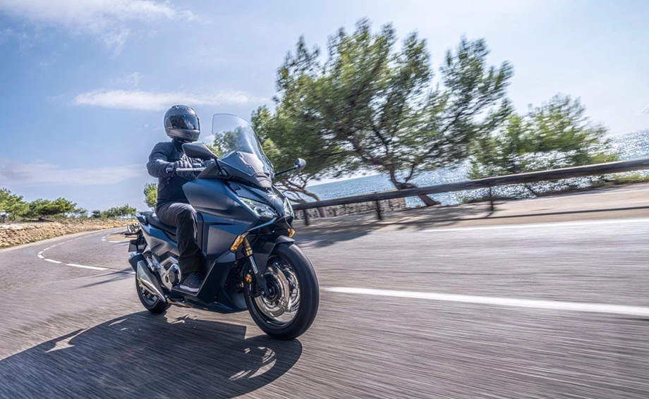 Honda Semmler- 2021 neuer Forza 750 Bild 14: Honda Semmler- 2021 neuer Forza 750