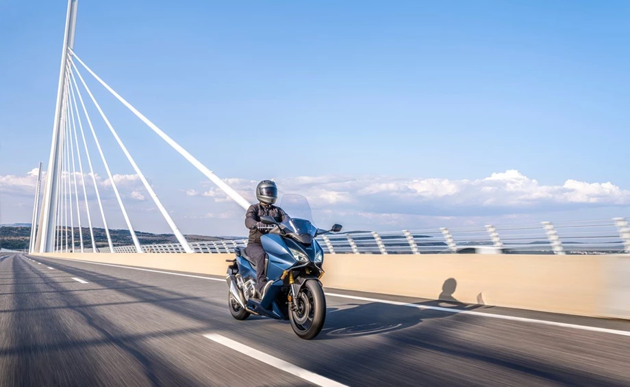 Honda Semmler- 2021 neuer Forza 750 Bild 8: Honda Semmler- 2021 neuer Forza 750