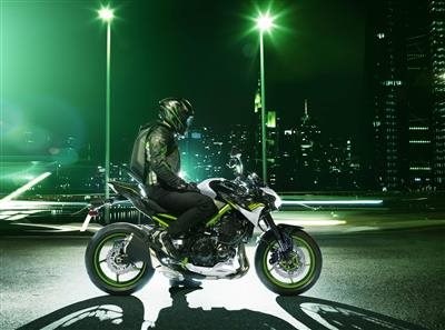 Z900 mit neuen Farbkombinationen für 2021