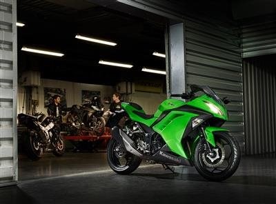 Händler Werkstätten bleiben geöffnet!