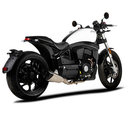 Unsere letzte Leonart Pilder 125 in weiß für dieses Jahr 