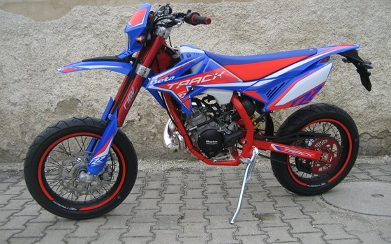 Beta Motorcycles ab sofort bei uns! - Bild 1