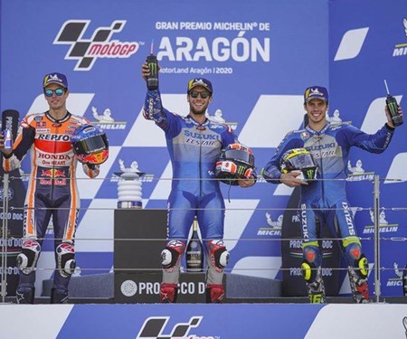 Doppelpodium in Aragon: Rins wird Erster und Mir übernimmt die Führung in der Gesamt-Wertung Doppelpodium in Aragon: Rins wird Erster und Mir übernimmt die Führung in der Gesamt-Wertung