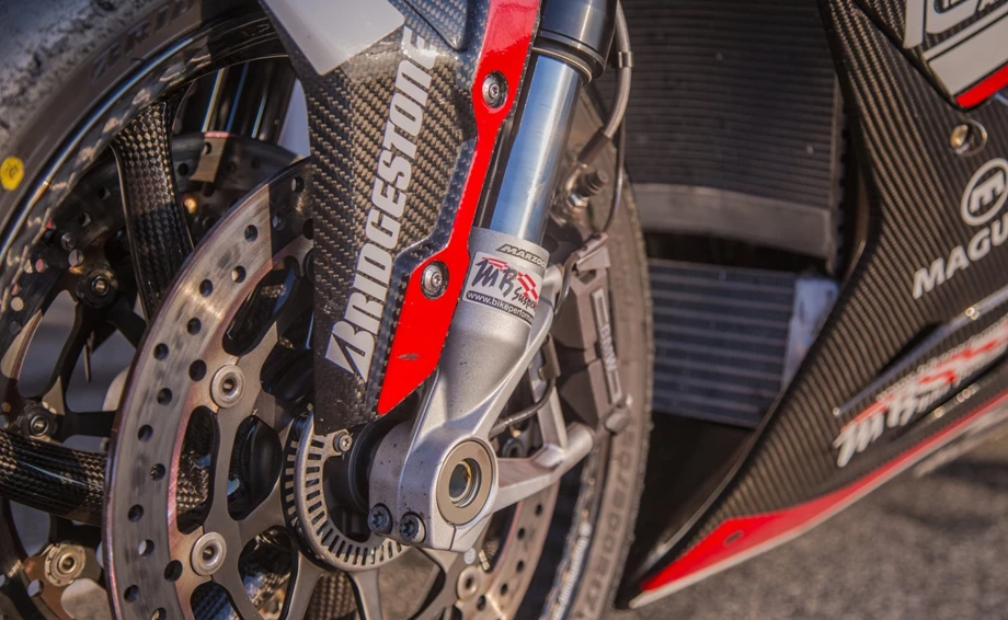 BMW S1000RR 2020: Wilbers Race Replica Komponenten ab sofort erhältlich! Bild 5: BMW S1000RR 2020: Wilbers Race Replica Komponenten ab sofort erhältlich!