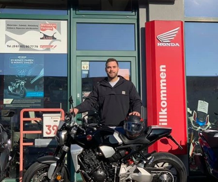 Los geht‘s Simon !!!! CB1000R+ mit Heckumbau