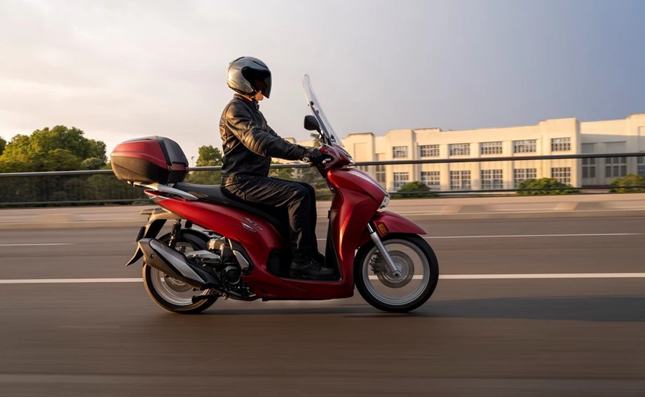 HONDA SEMMLER - 2021er SH350i ! NEU !  Bild 9: HONDA SEMMLER - 2021er SH350i ! NEU !