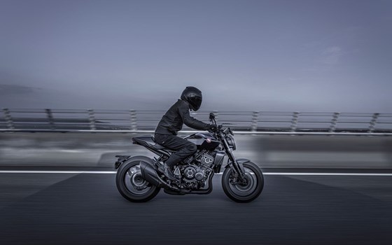 HONDA SEMMLER - 2021er CB1000R ! NEU ! - Bild 10