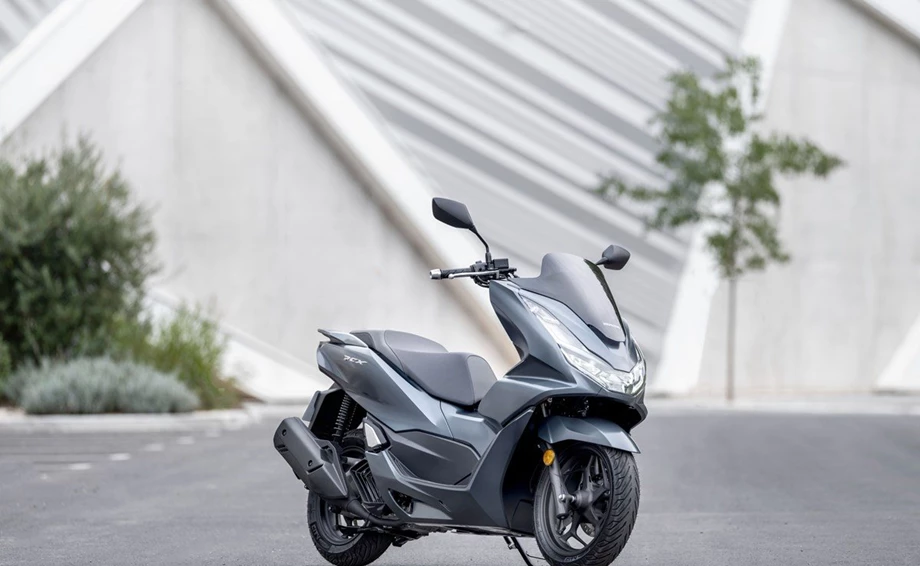 HONDA SEMMLER - 2021er PCX 125 ! NEU ! Bild 4: HONDA SEMMLER - 2021er PCX 125 ! NEU !
