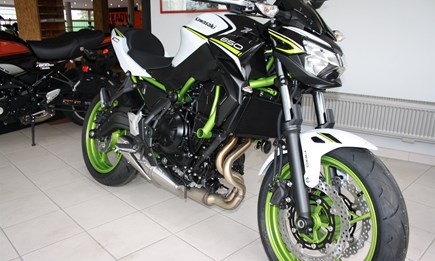 2021er Kawasaki Modelle eingetroffen