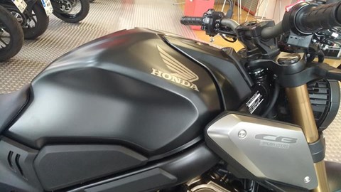 Die erste CB650R Modell 2021 