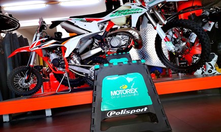 Motorex Motocross-Ständer bei uns verfügbar!