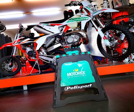Motorex Motocross-Ständer bei uns verfügbar! Motorex Motocross-Ständer bei uns verfügbar!