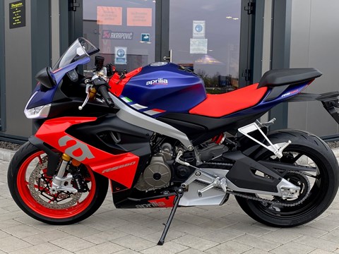 APRILIA RS 660 EINGETROFFEN