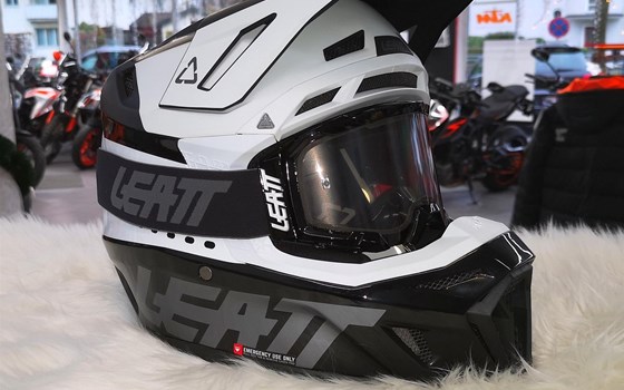 Neue LEATT Crosshelme sind bei uns eingetroffen !!! - Bild 2