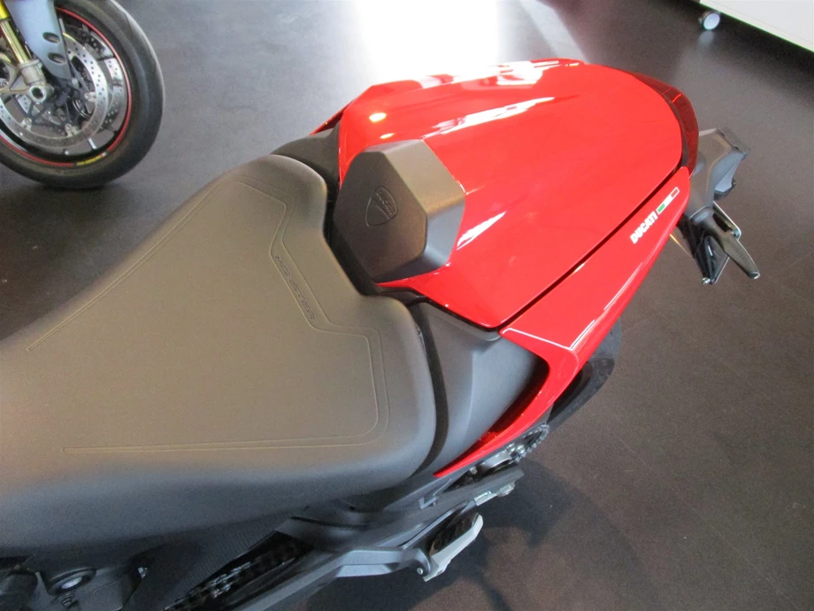 DIE DUCATI NEW MONSTER - JETZT ab sofort bei uns !  Bild 12: DIE DUCATI NEW MONSTER - JETZT ab sofort bei uns !