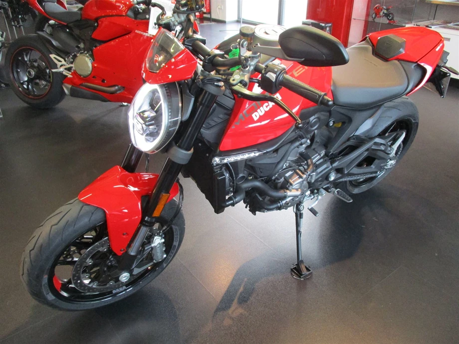 DIE DUCATI NEW MONSTER - JETZT ab sofort bei uns !  Bild 11: DIE DUCATI NEW MONSTER - JETZT ab sofort bei uns !