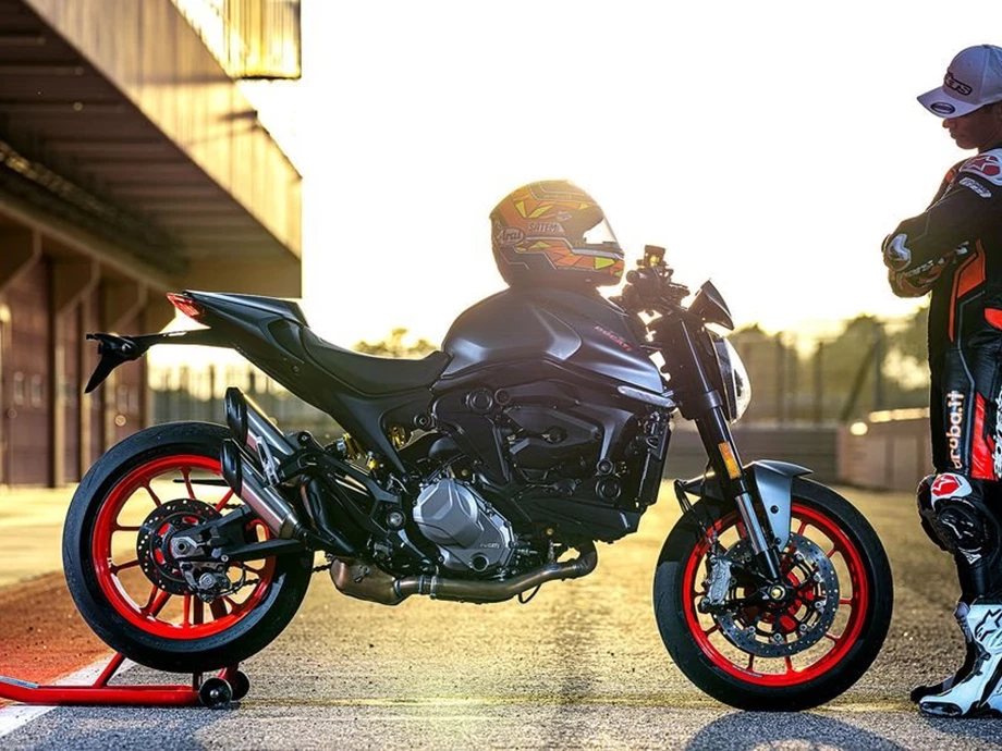 DIE DUCATI NEW MONSTER - JETZT ab sofort bei uns !  Bild 28: DIE DUCATI NEW MONSTER - JETZT ab sofort bei uns !