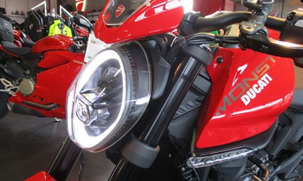 DIE DUCATI NEW MONSTER - JETZT ab sofort bei uns ! 