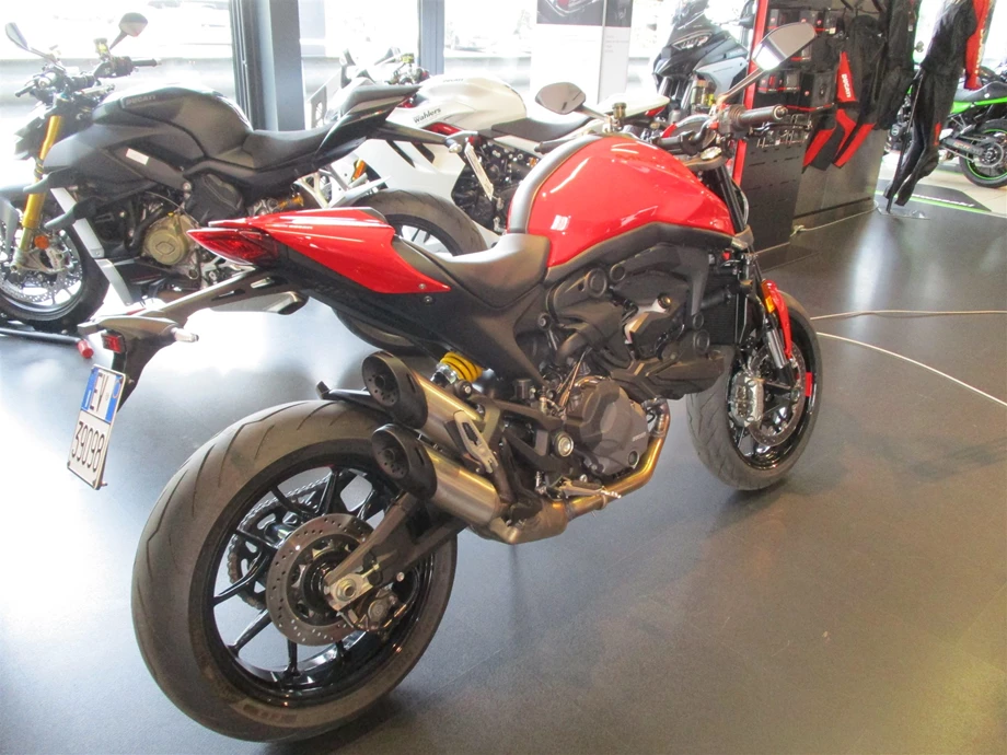 DIE DUCATI NEW MONSTER - JETZT ab sofort bei uns !  Bild 2: DIE DUCATI NEW MONSTER - JETZT ab sofort bei uns !