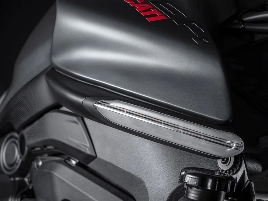 DIE DUCATI NEW MONSTER - JETZT ab sofort bei uns !  Bild 21: DIE DUCATI NEW MONSTER - JETZT ab sofort bei uns !