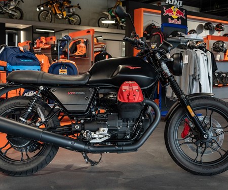 Moto Guzzi V7 III Carbon Moto Guzzi V7 III Carbon