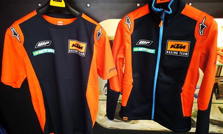 KTM Replica Team Wear für die ganze Famile !!