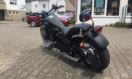 die letzten Leonart Daytona 125 in Schwarz Matt